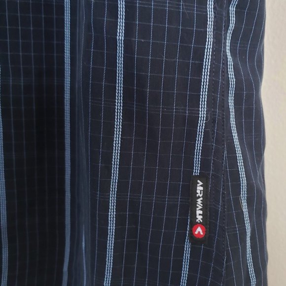 AIRWALK MEN'S BUTTON UP FRONT SHORT SLEEVE SHIRT - Picture 10 of 16
